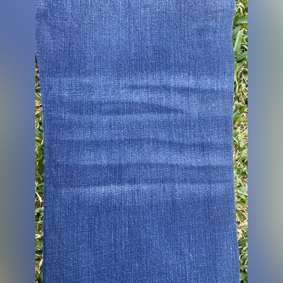 Seven for all mankind 5 pocket distressed denim - Picture 7 of 7